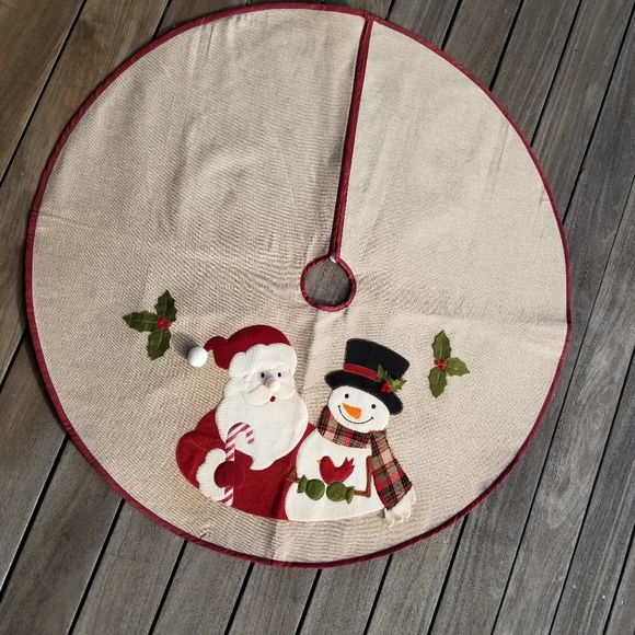 Burlap 48" Round Christmas Tree Skirt Rustic Santa Snowman Cardinal Holly - Picture 10 of 14